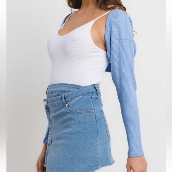 ShopEvelynne Blue Shrug - Picture 2 of 3